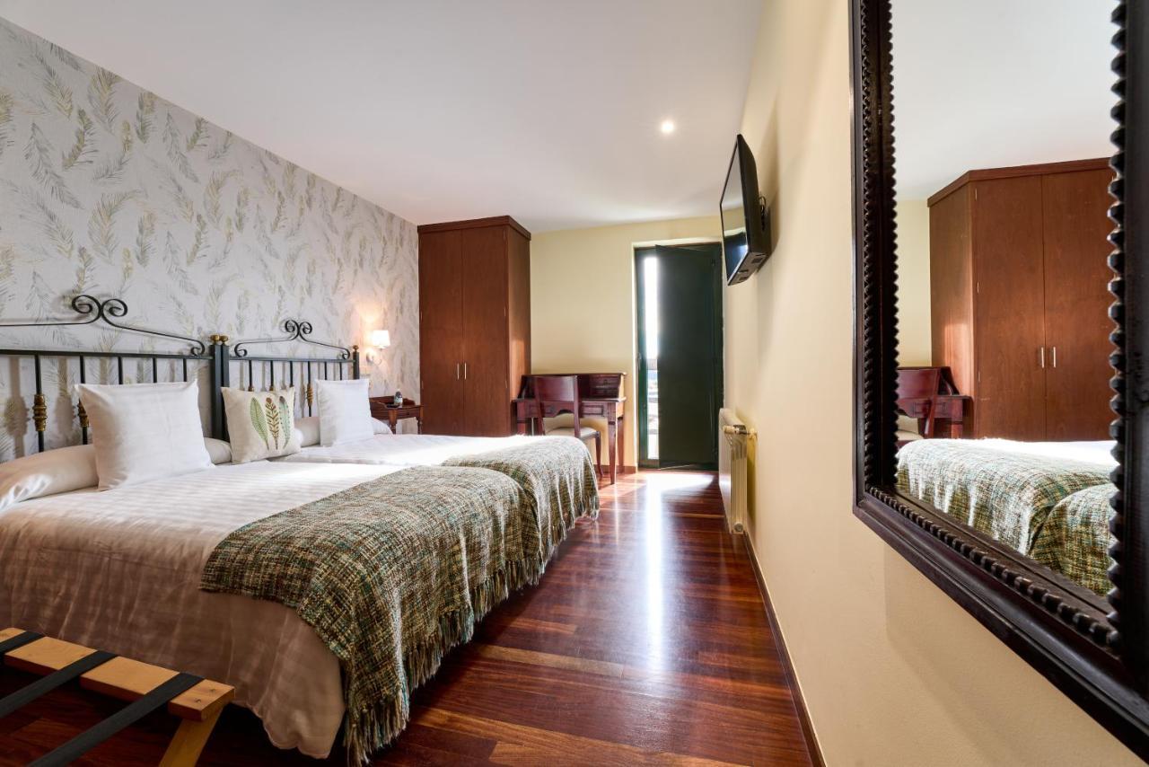 Lar da Mota Boutique Hotel Arzúa Extérieur photo